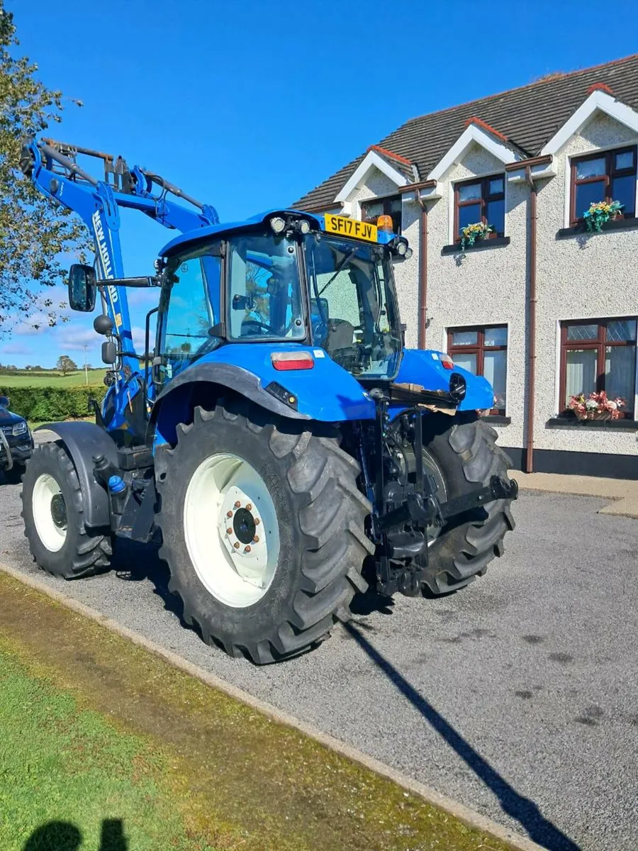 New Holland T510 2017 - Image 3