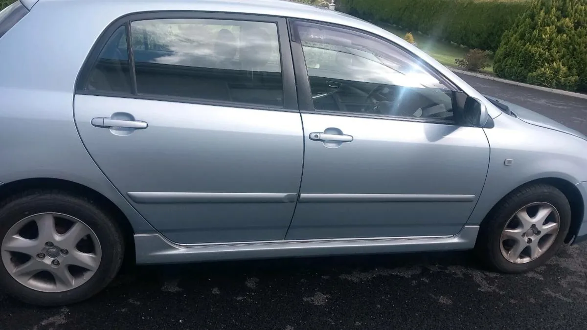 Car - Image 3