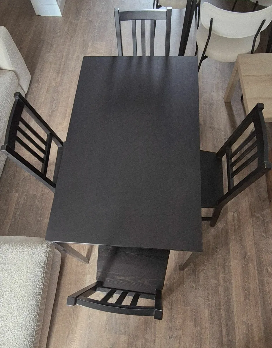 Dining table and 4 chairs - Image 1
