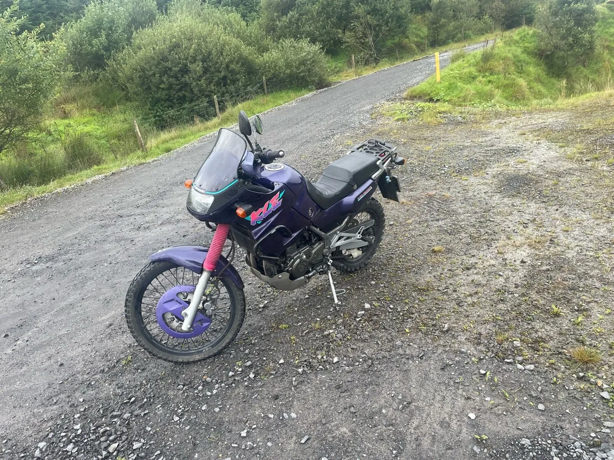 Kawasaki kle 500 1992 - Image 2