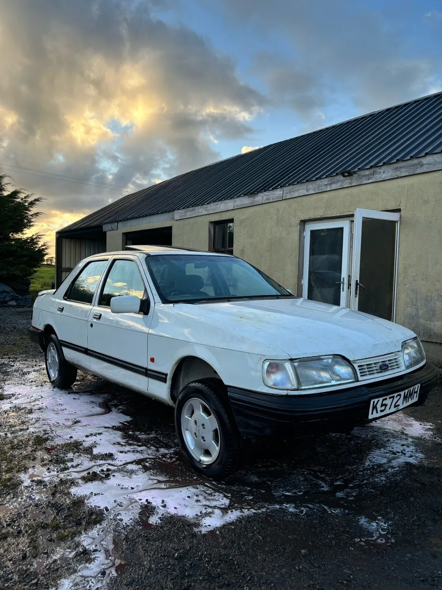 Ford Sierra - Image 1