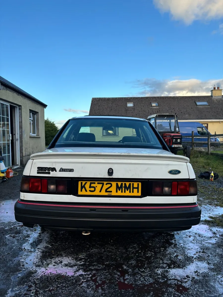 Ford Sierra - Image 4