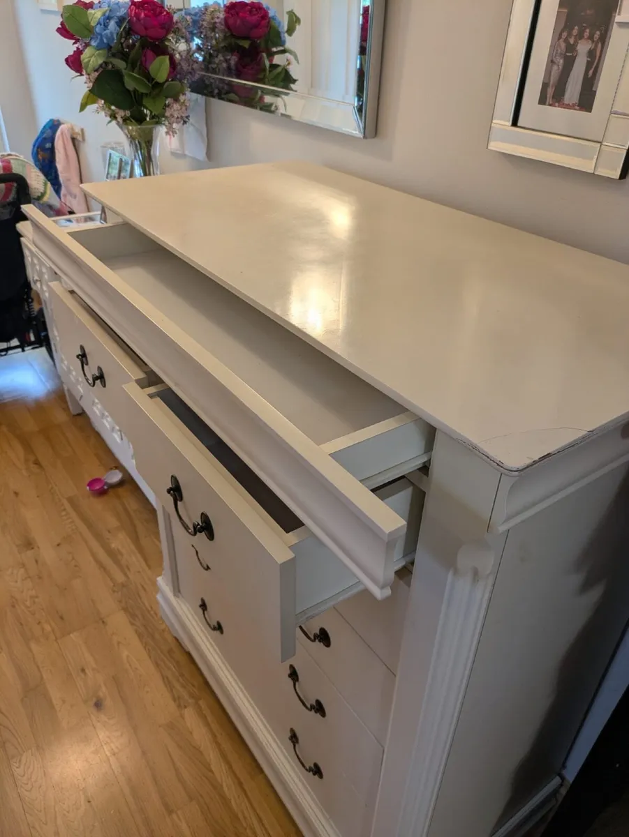 Chest of Drawers - Image 2