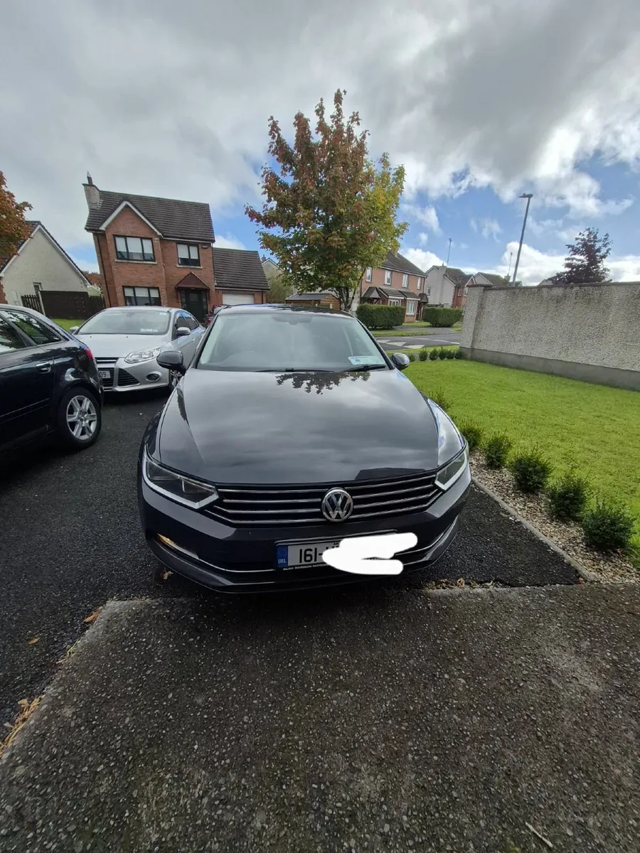 Volkswagen Passat 2016 - Image 1
