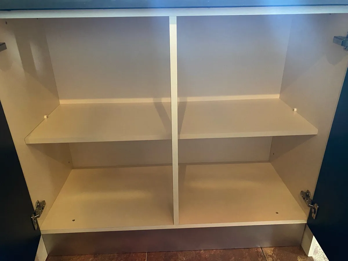 Kitchen island - Image 4