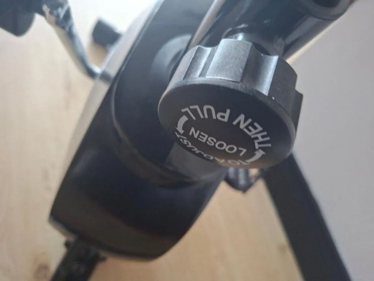 indoor exercise bike - Image 3
