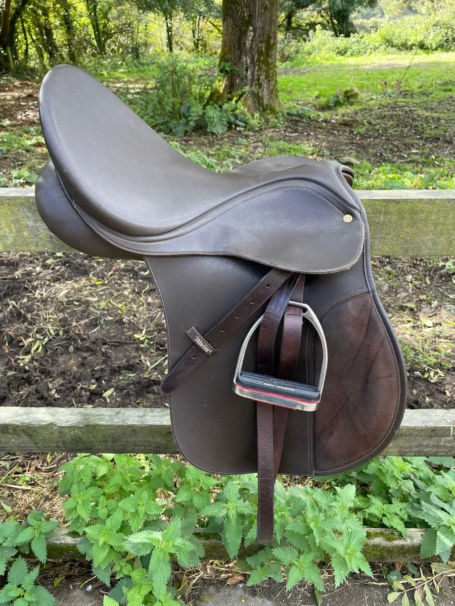 Wintec Saddle - Image 1