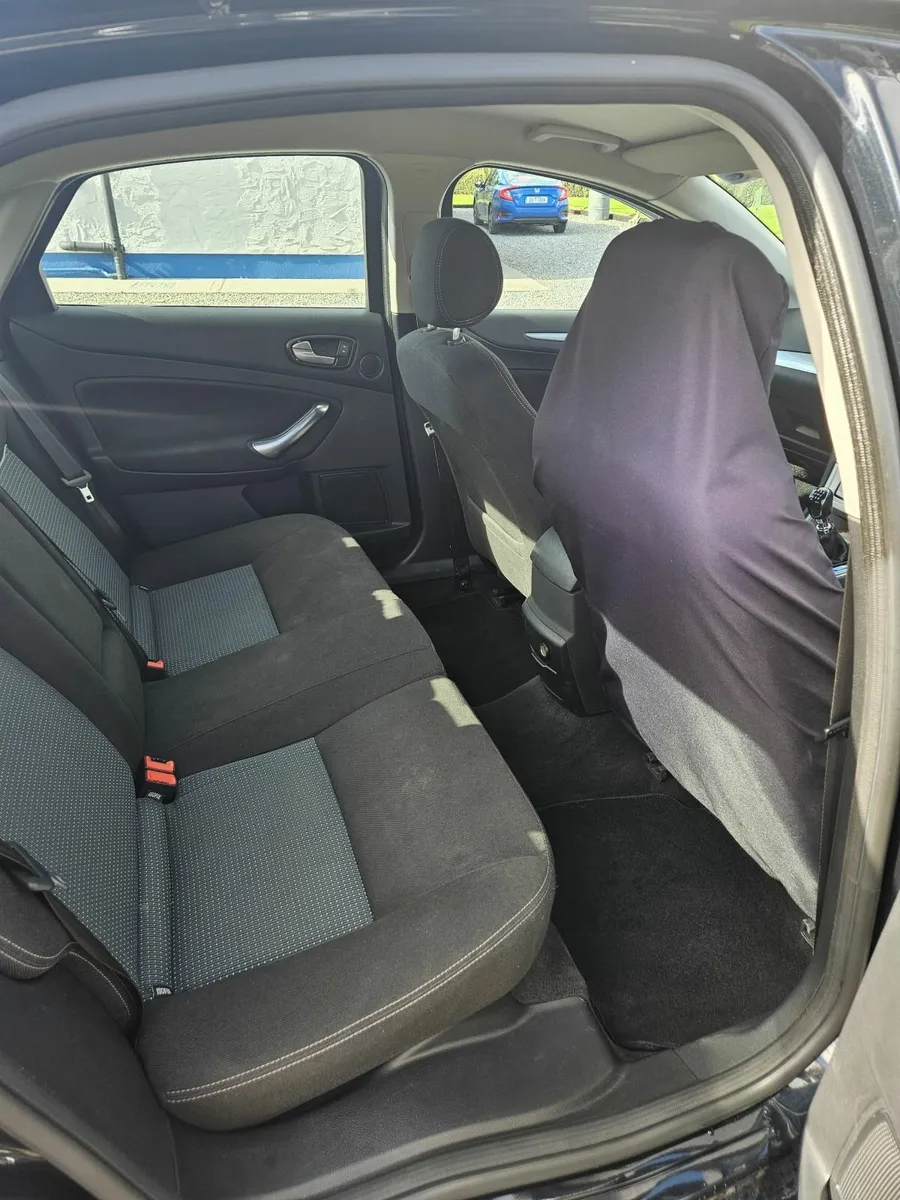 Ford Mondeo 2010 - Image 4