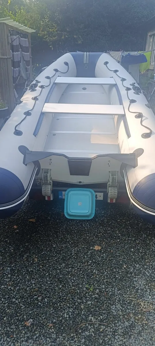 Inflatable boat+engine Yamaha+boat trailer - Image 2