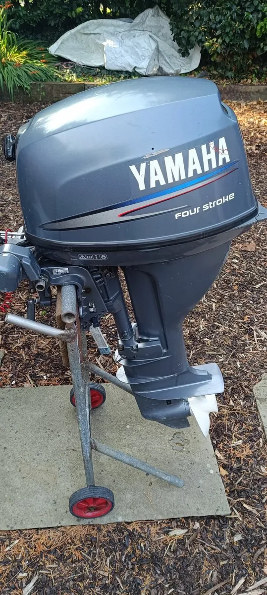 Inflatable boat+engine Yamaha+boat trailer - Image 4