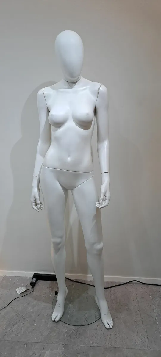Mannequins