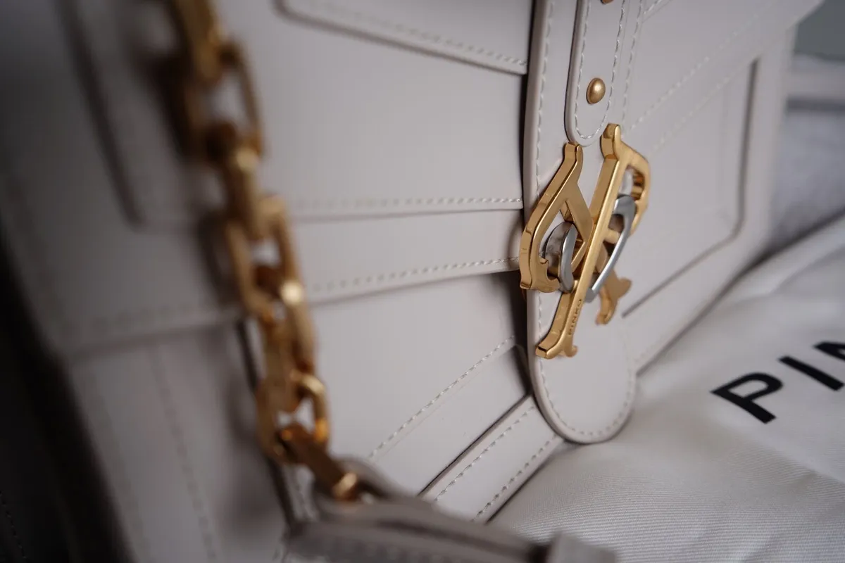 Pinko leather Bag - Image 3