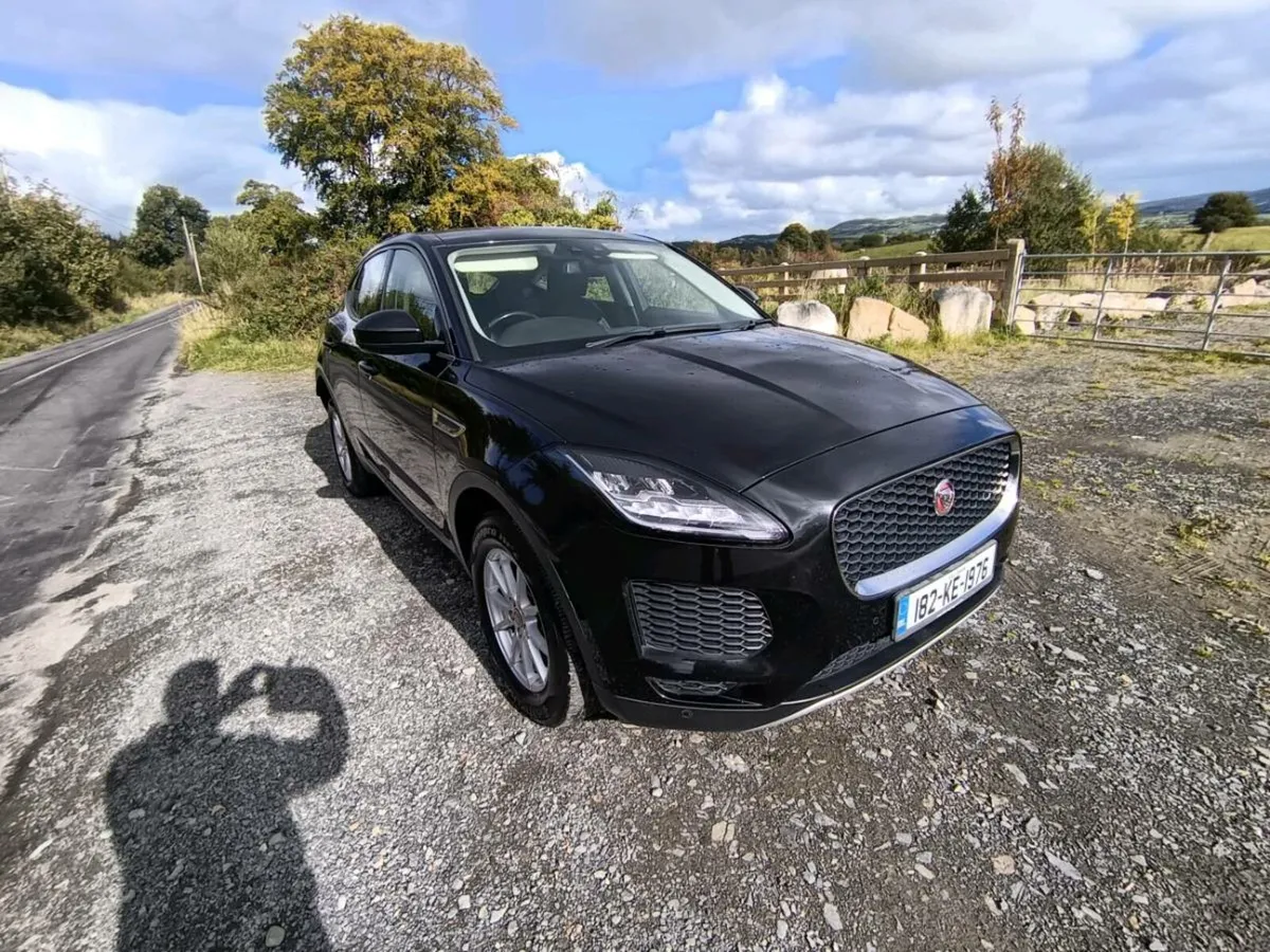 2018 jaguar e pace - Image 2