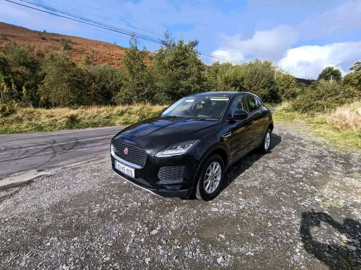 2018 jaguar e pace - Image 3