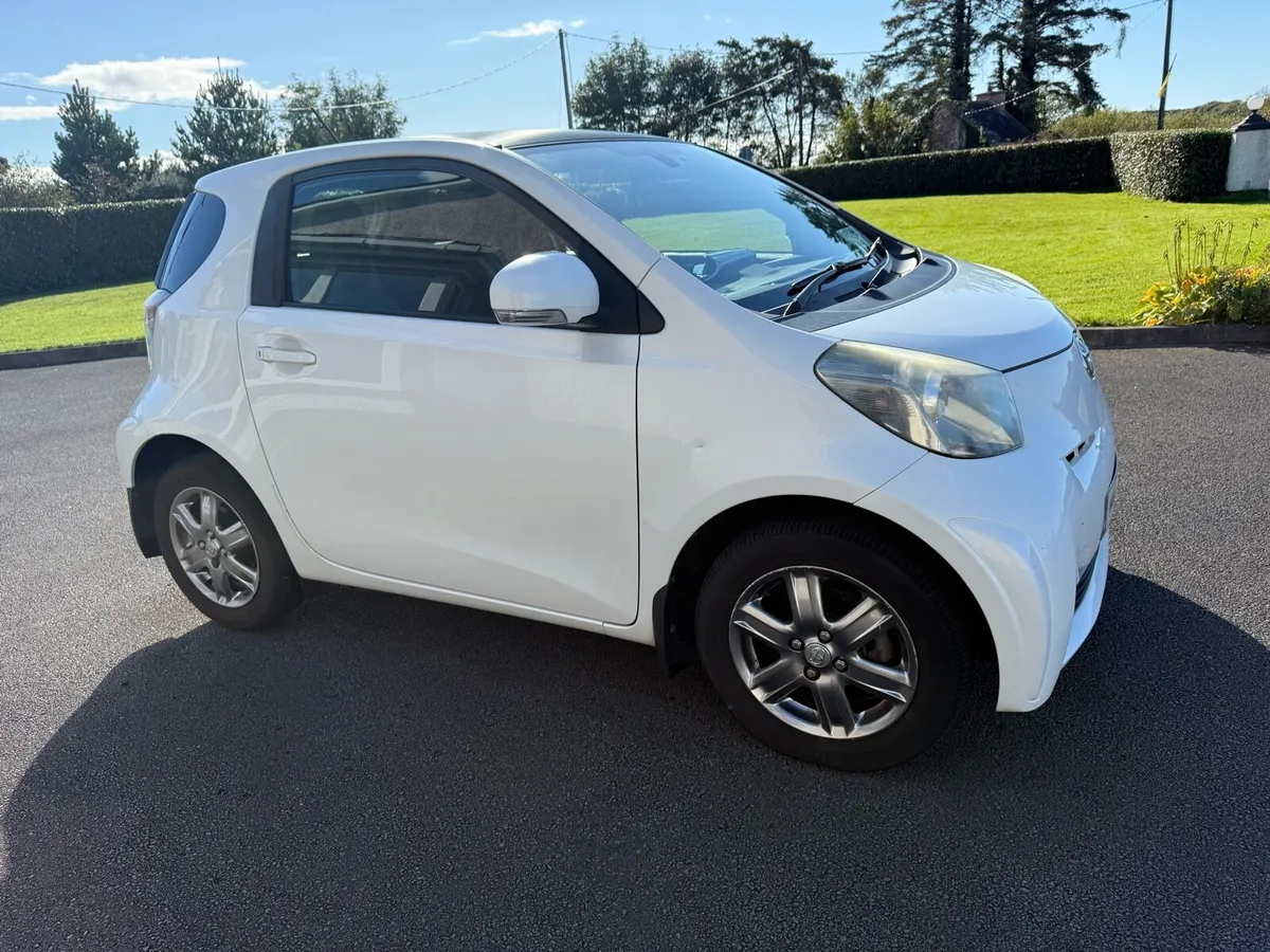Car - Image 2