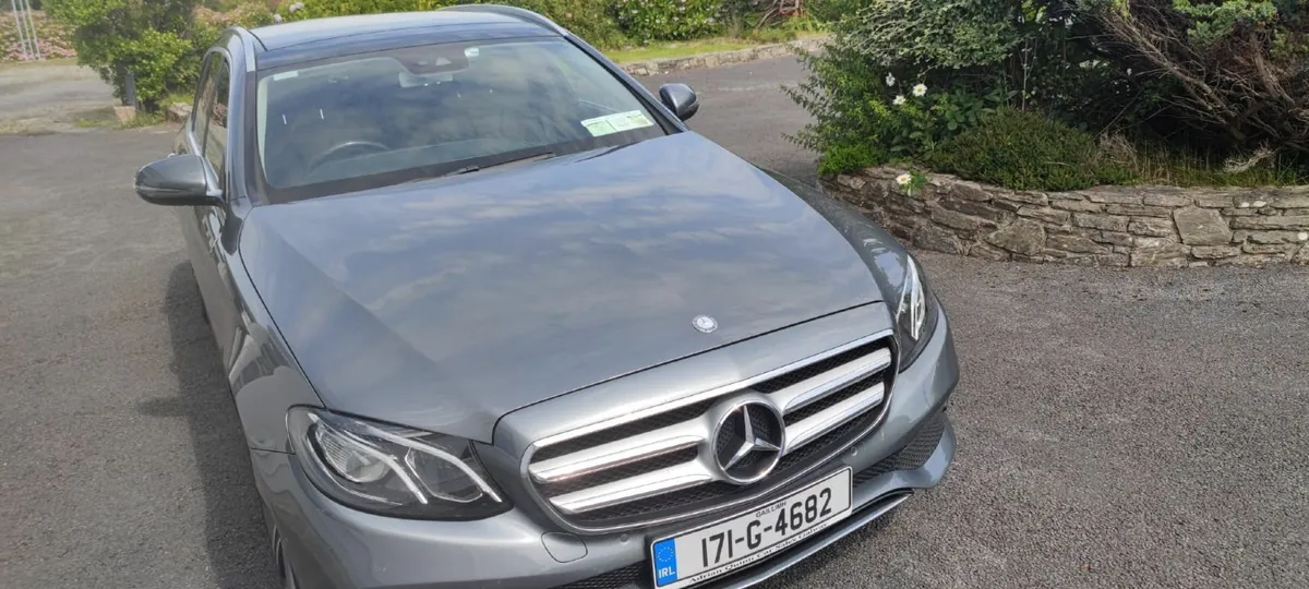 Mercedes-Benz E-Class 2017 estate Avantgarde 2.2 - Image 1