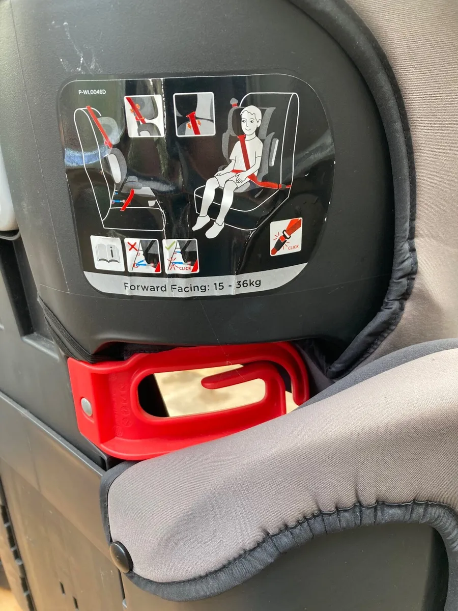 Joie trillo booster seat - Image 3