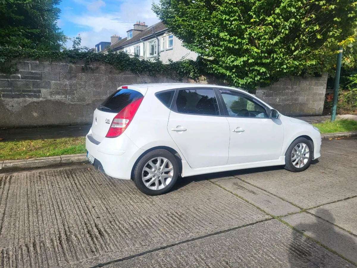 Hyundai i30 - Image 3