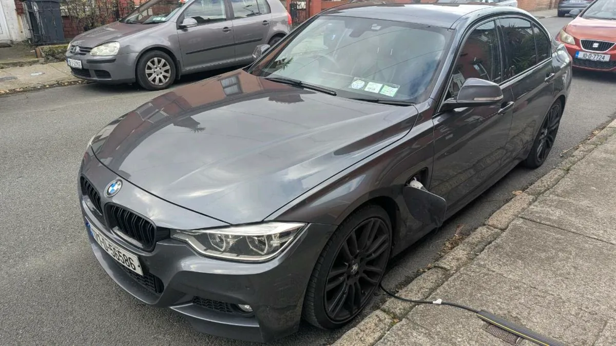 BMW 330E MSport 2017 - Image 1