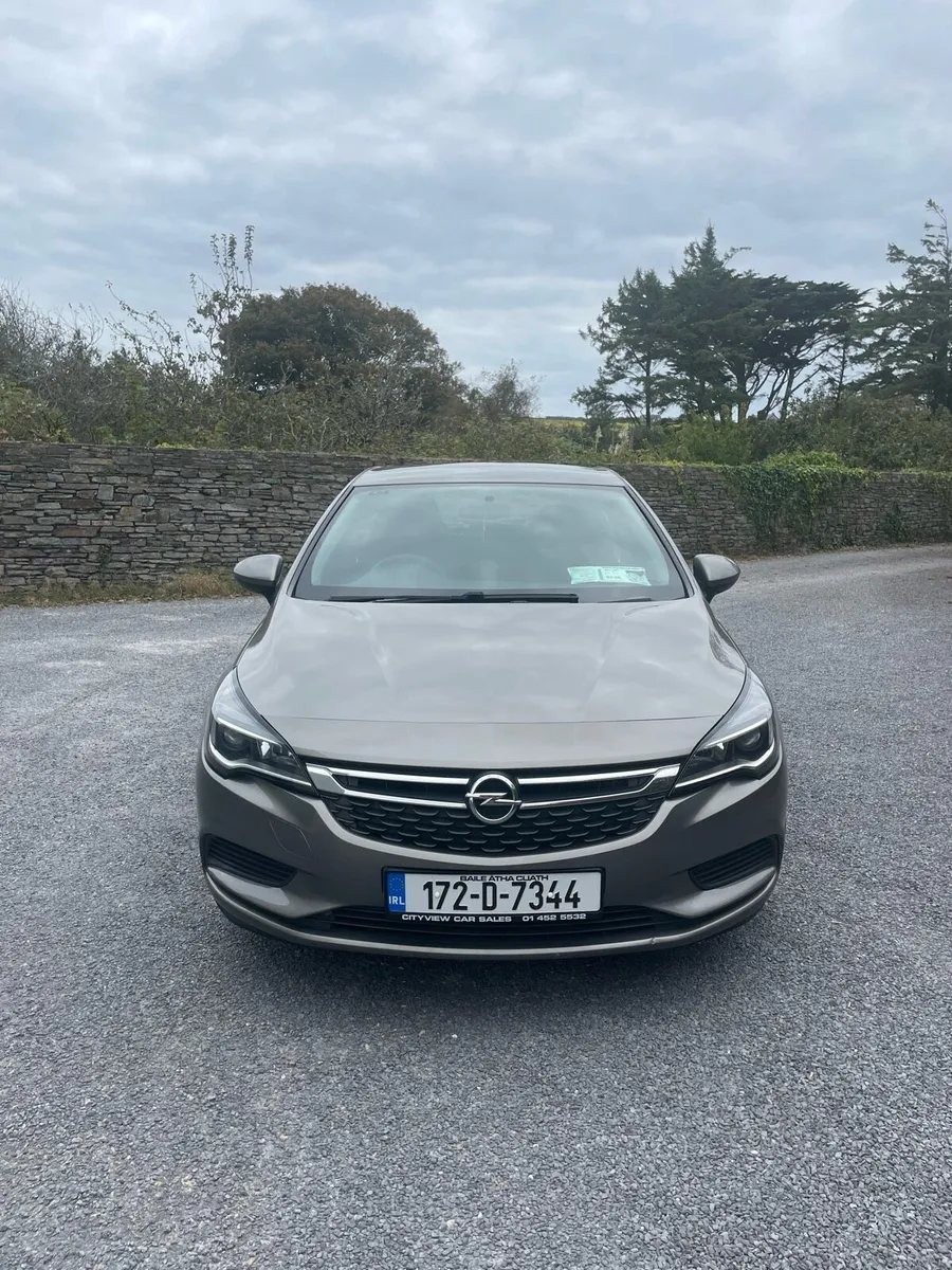 172 Opel Astra 1.6 Diesel - Image 1