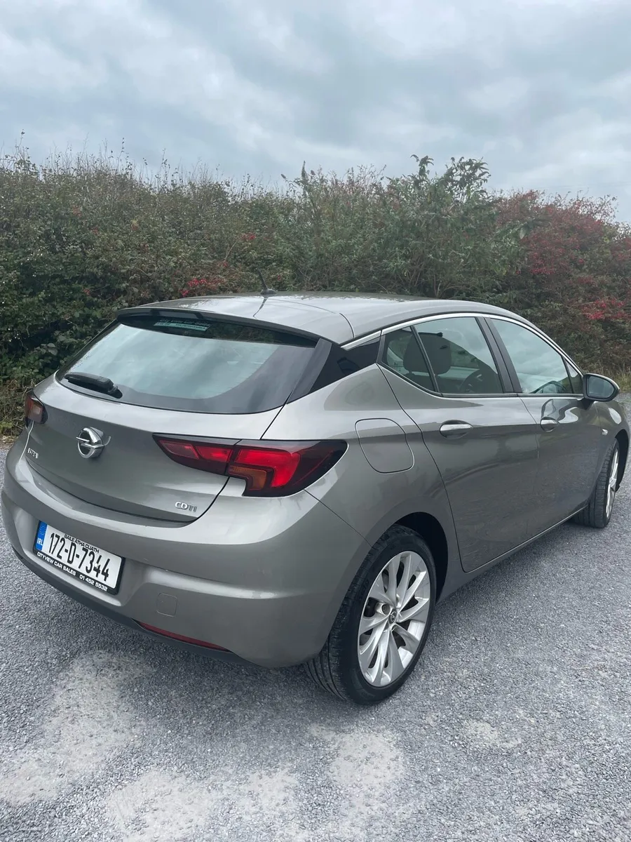 172 Opel Astra 1.6 Diesel - Image 2