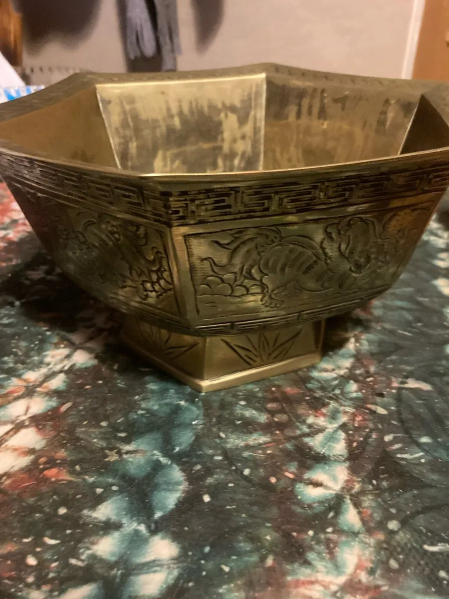 1700-1800s bronze Chinese vessel free postage - Image 1