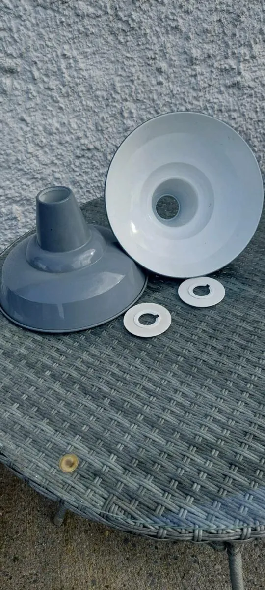2 x lampshades