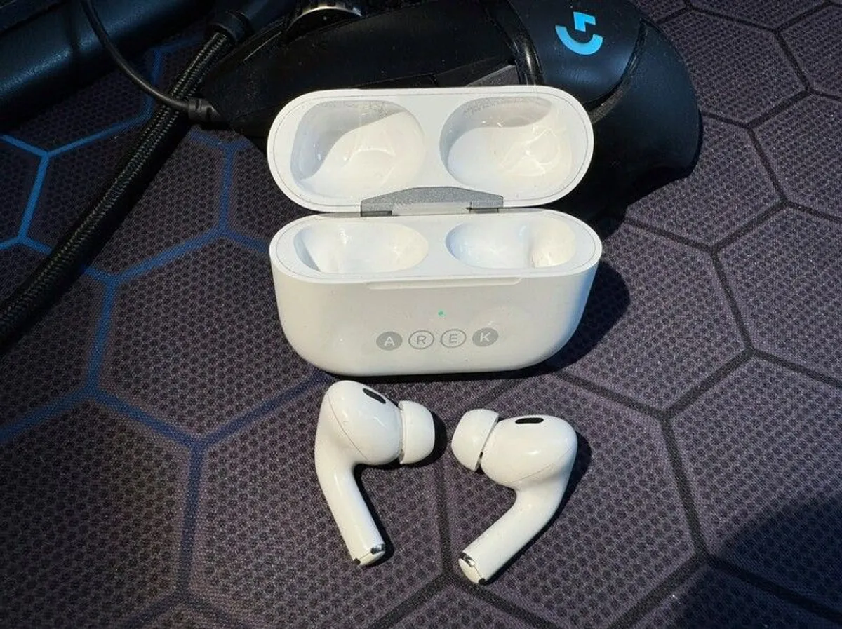 AirPods Pro 2 - Image 3