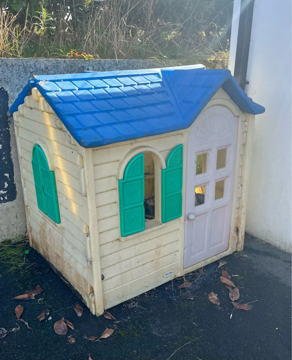 Child’s playhouse