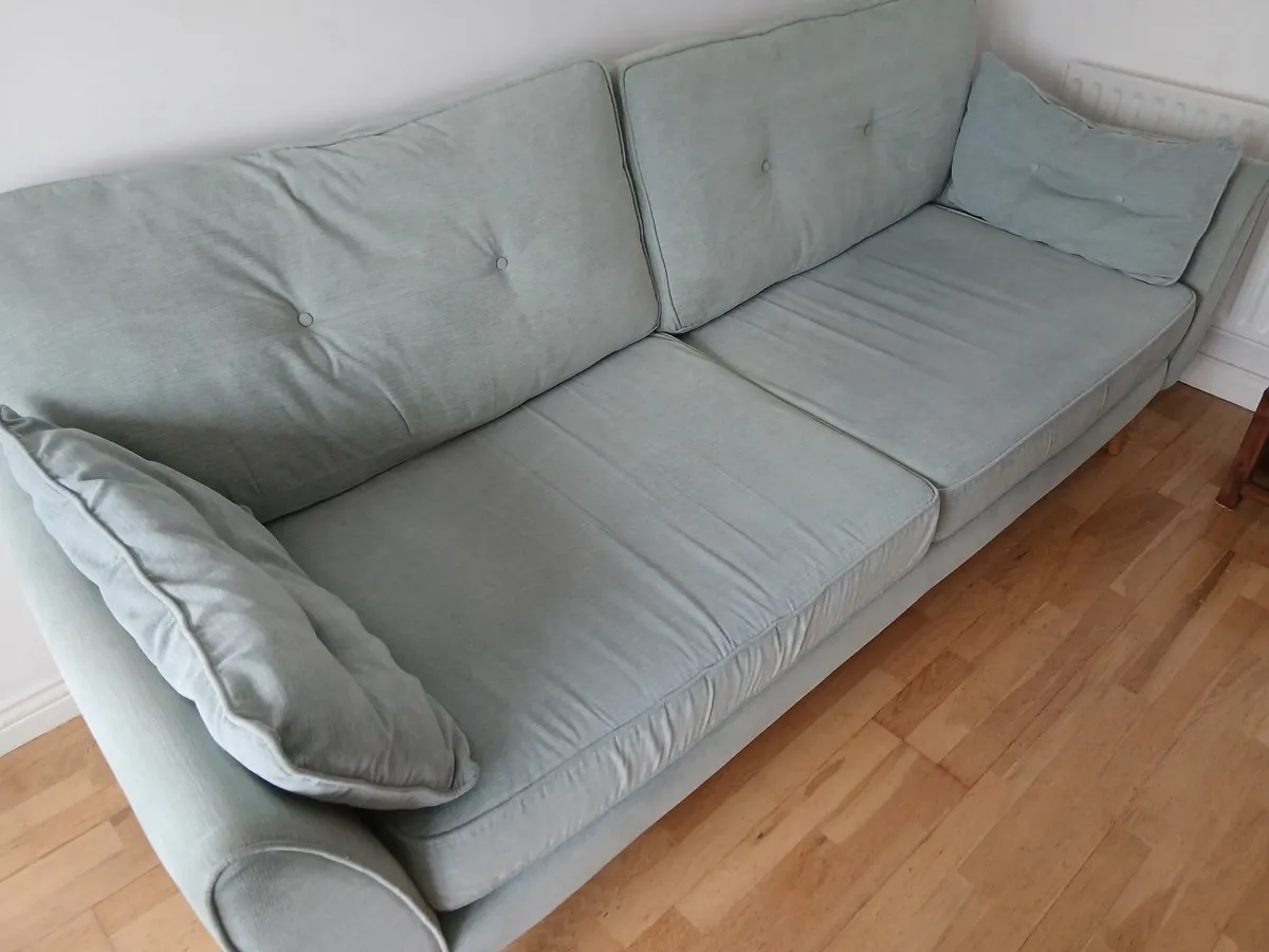 Couch - Image 1