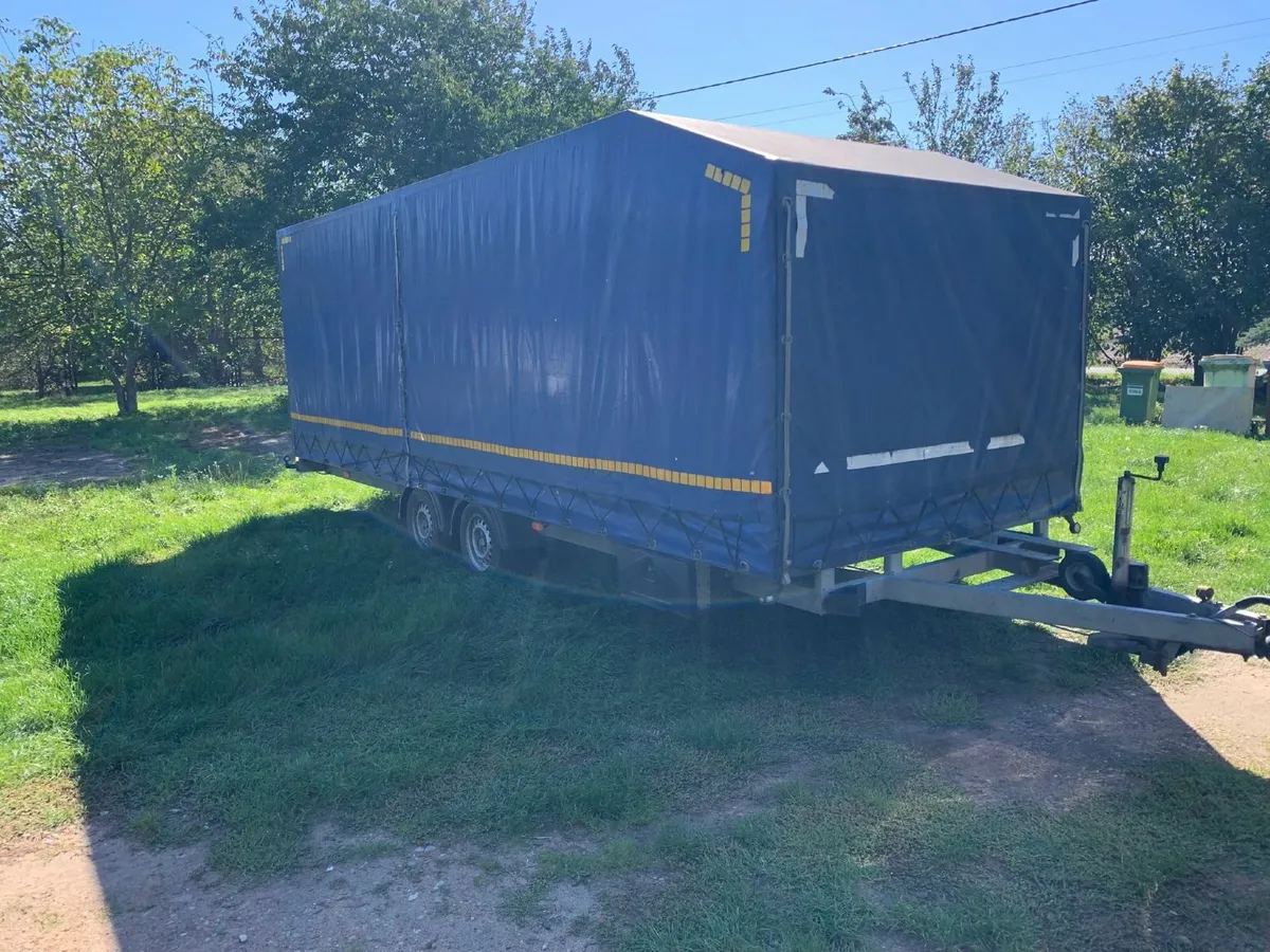 Car transporter trailer - Image 1