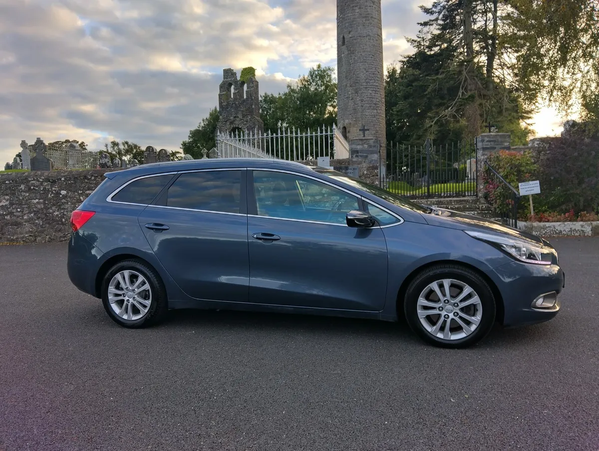 Kia Ceed SW. 1.6 EX. Very Low KMS. Long NCT 2026 - Image 1