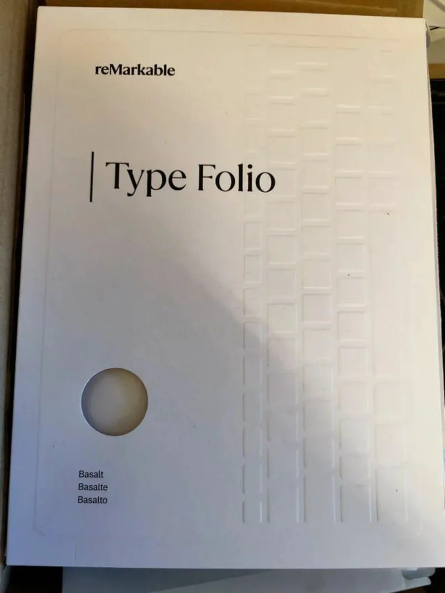 reMarkable Paper Pro + Marker Plus and Type Folio - Image 4