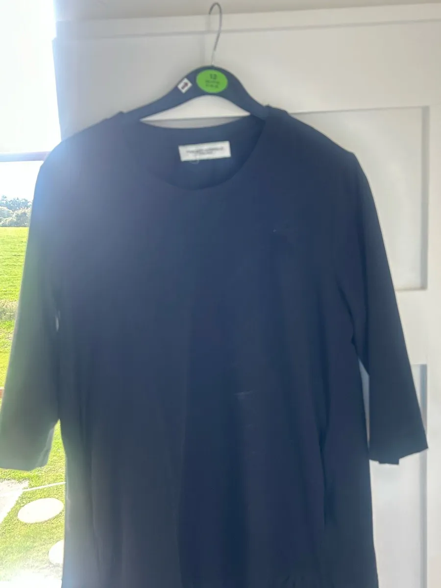 Women's clothes - Image 2