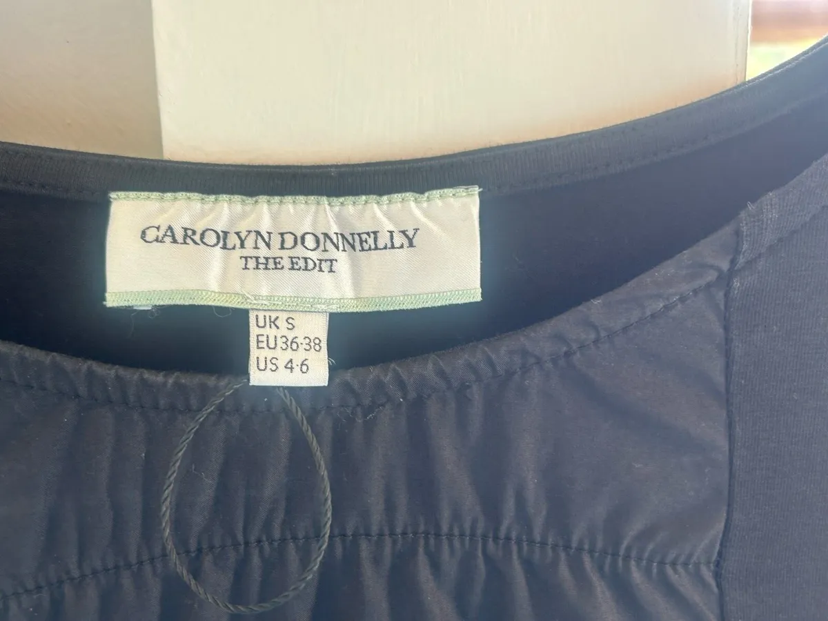 Women's clothes - Image 4