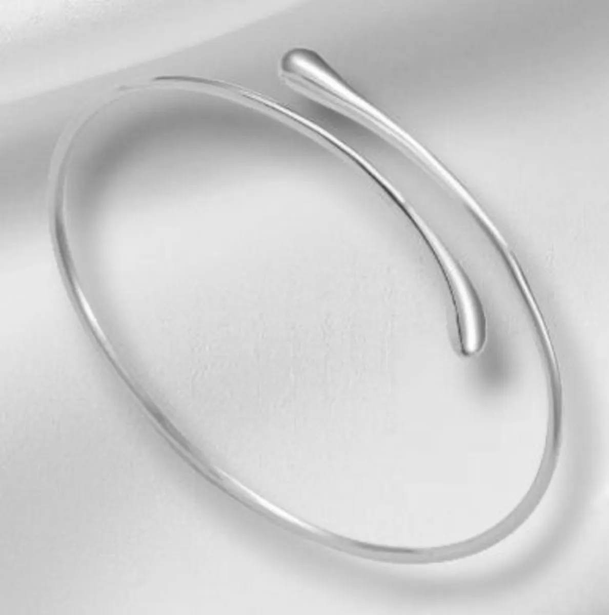 Ex Display Silver Teardrop Bangle - Image 4