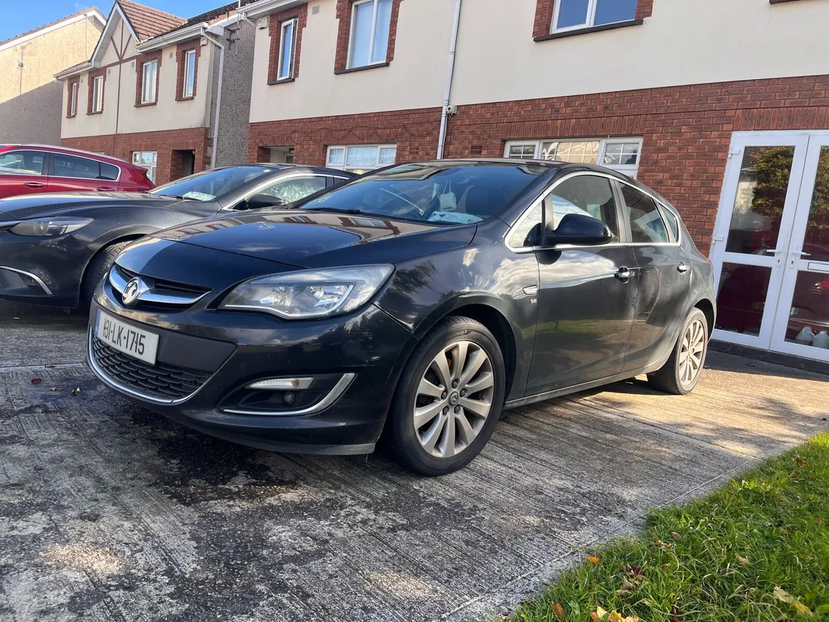 Opel Astra 2013 - Image 3