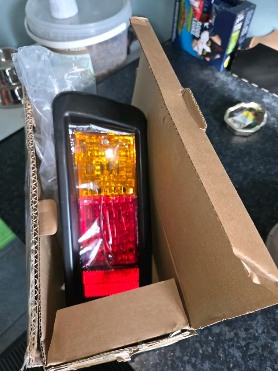 Land cruiser bumper lights