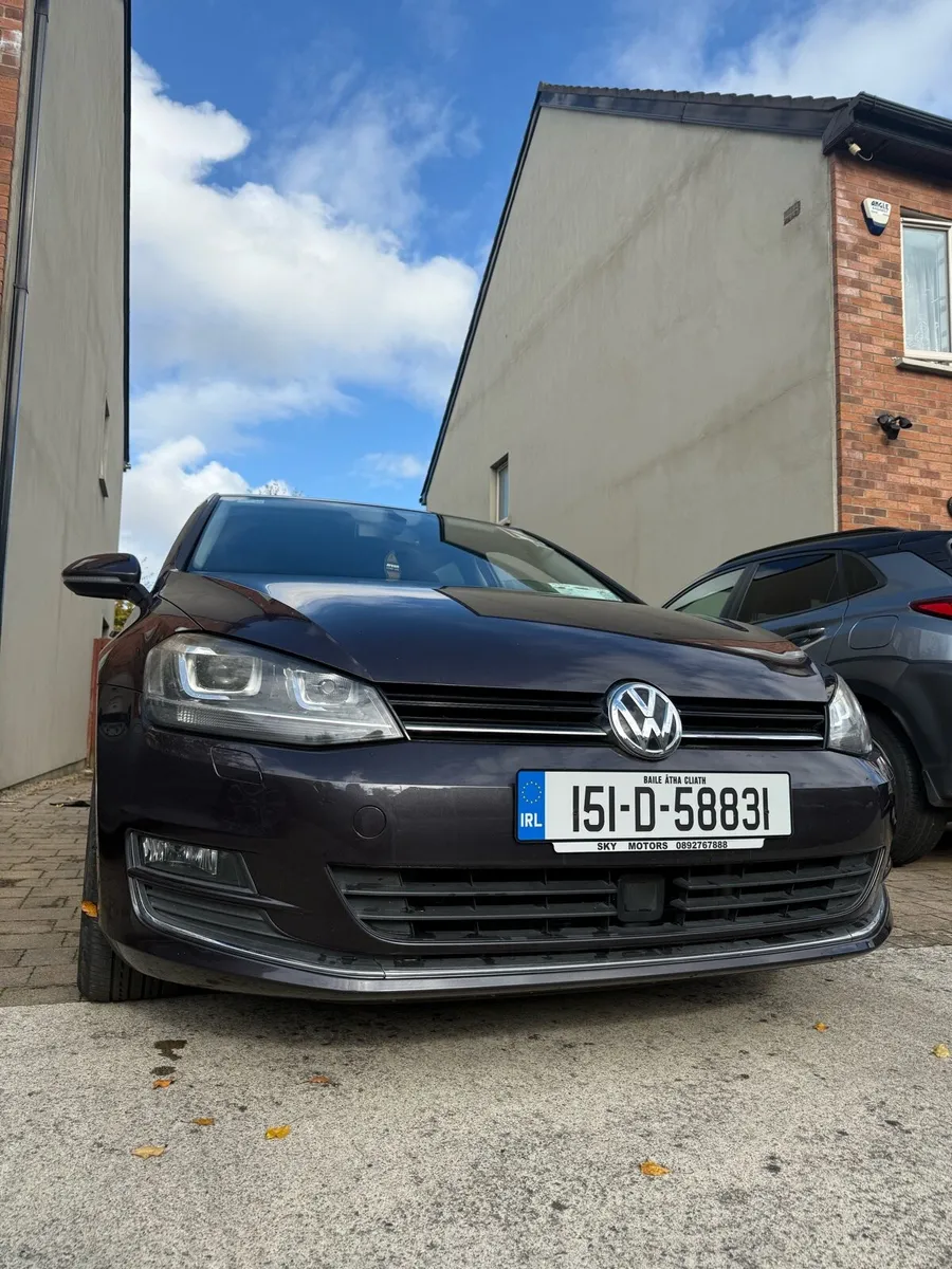 AUTOMATIC VW GOLF LOUNGELINE 2015 - Image 2