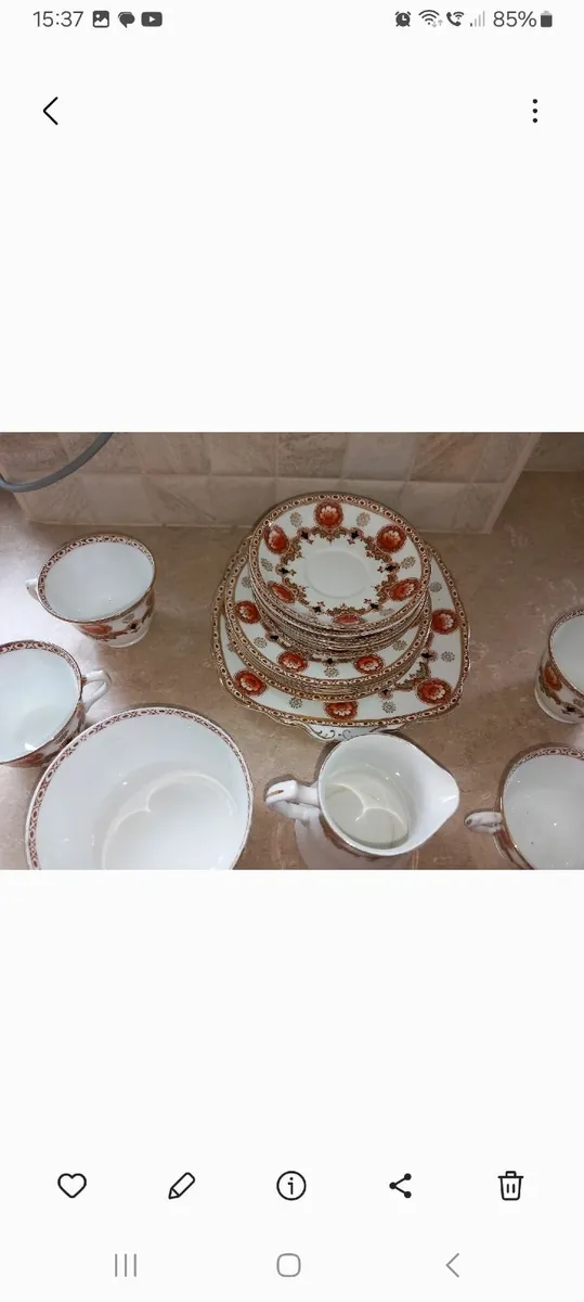 Roslyn china tea set - Image 2