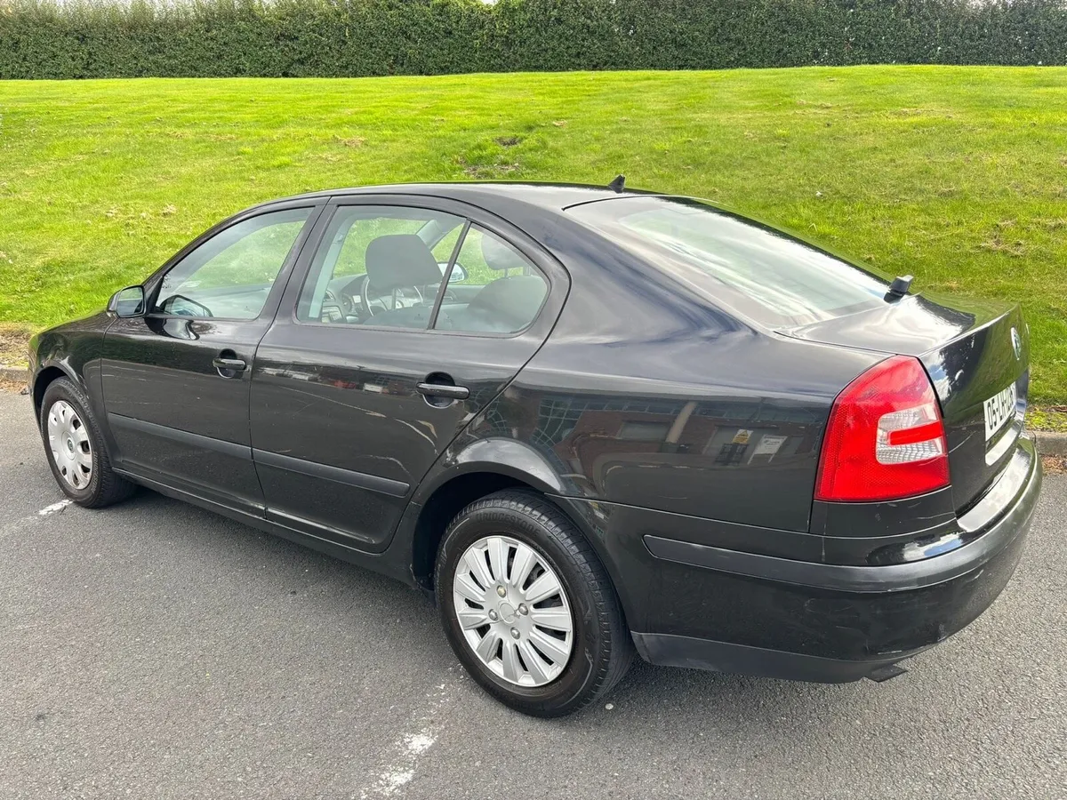 Skoda Octavia NCT 01/26 TAX 10/25 FSH - Image 4