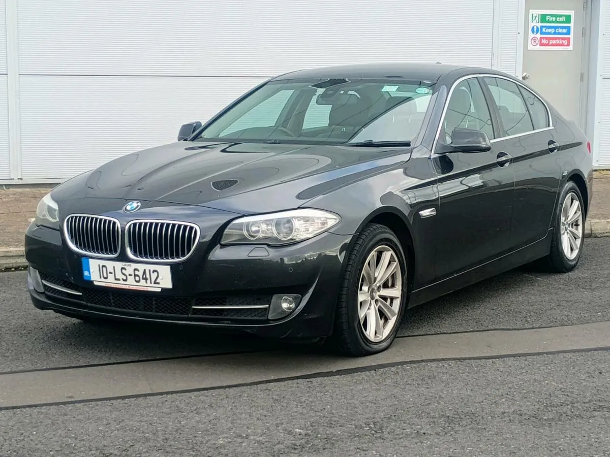 2010 BMW 520d   auto - Image 3