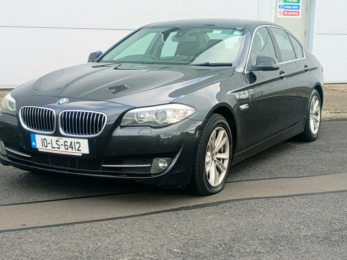 2010 BMW 520d   auto - Image 4