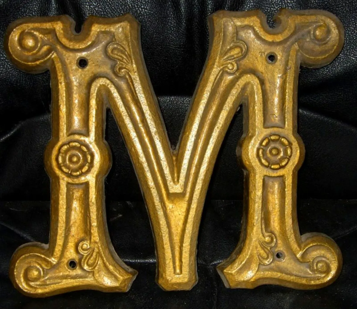 Large Vintage Cast Iron Letter 'M' - Image 1