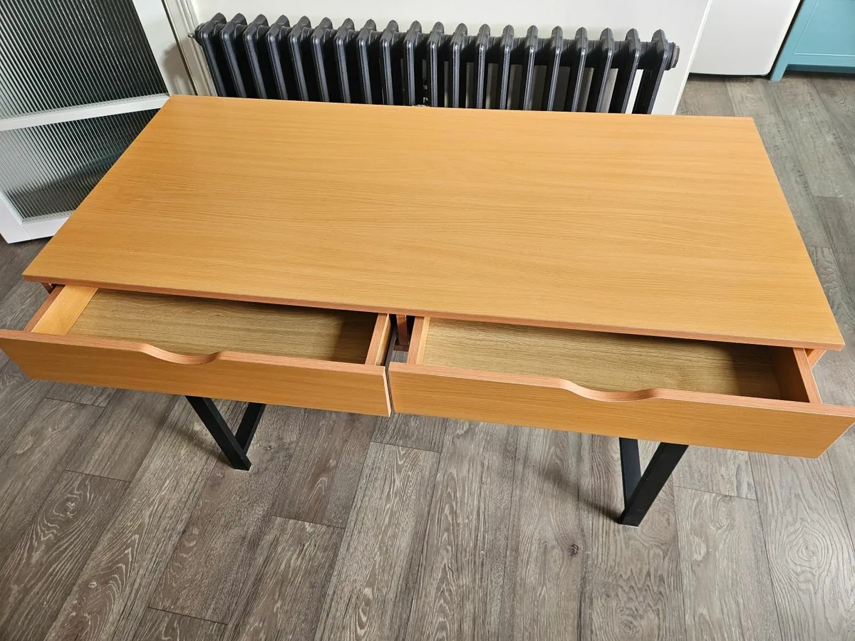 Desk - Image 2