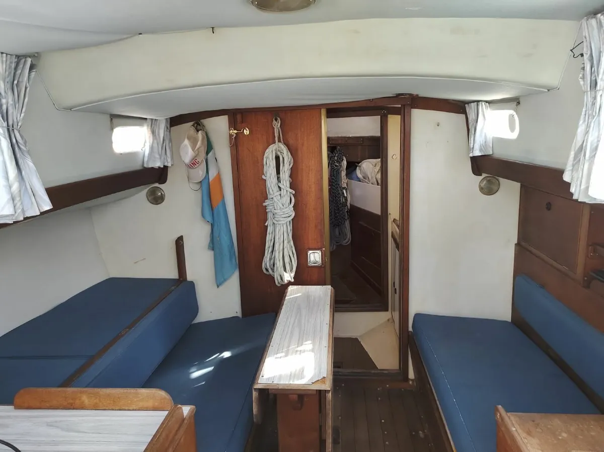sail boat Nicholson 32 markV - Image 3