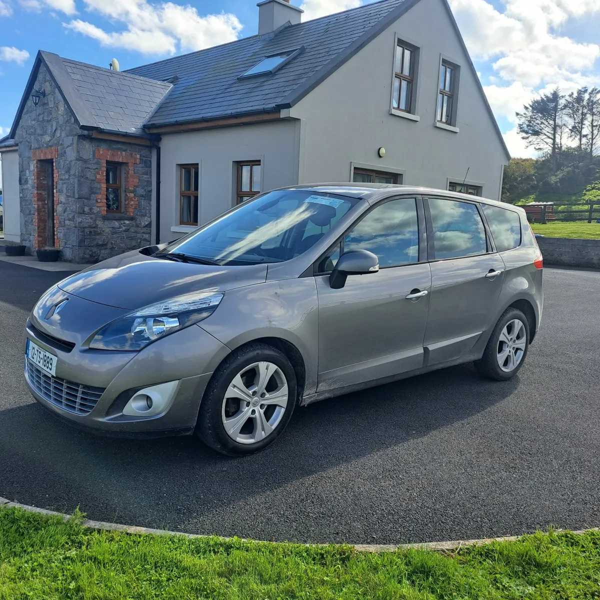 Renault Grand Scenic 2012 - Image 4