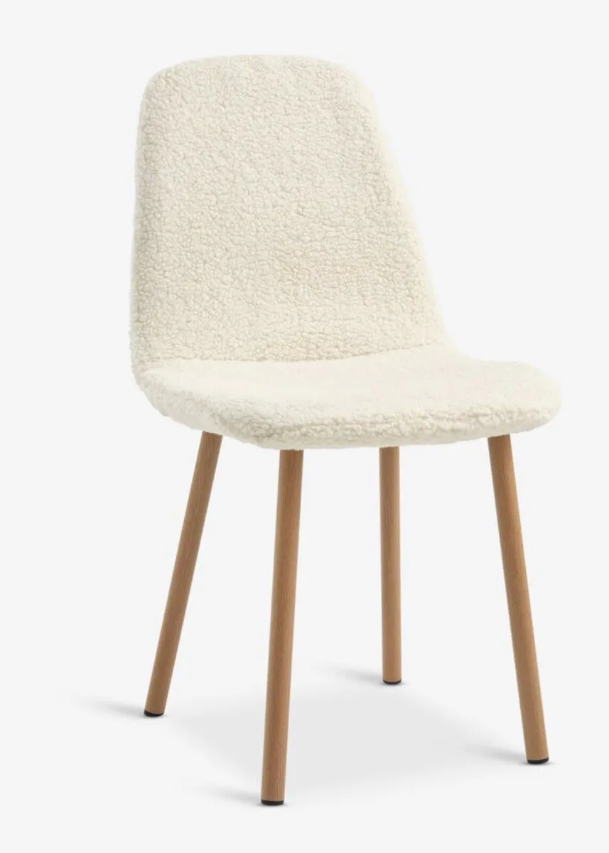 1x Chair - Image 1