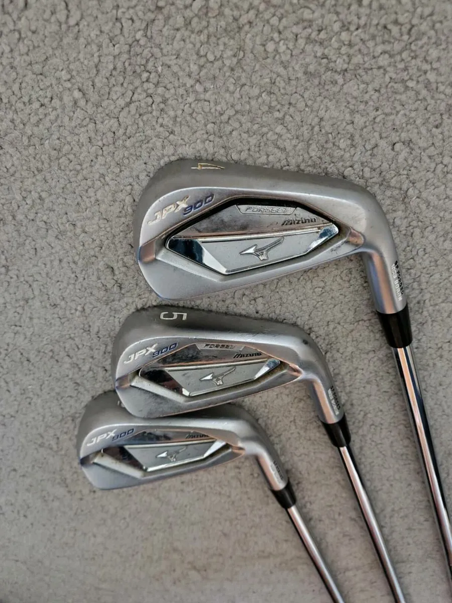 JPX 900 Forged 4 - 6 irons - Image 1