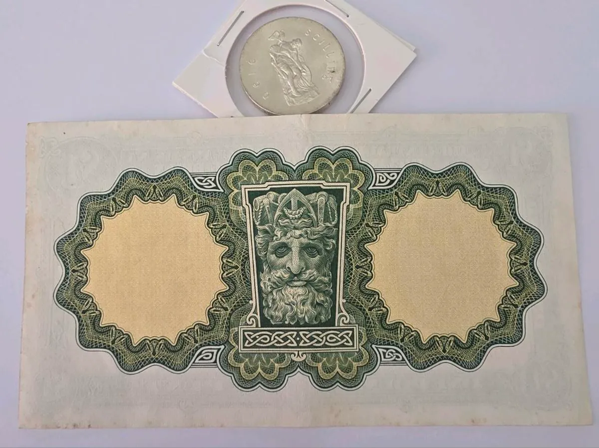 Irish coin and note - Image 2